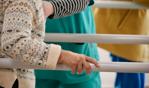 Andalucía vuelve a batir récords de beneficiarios y prestaciones en dependencia